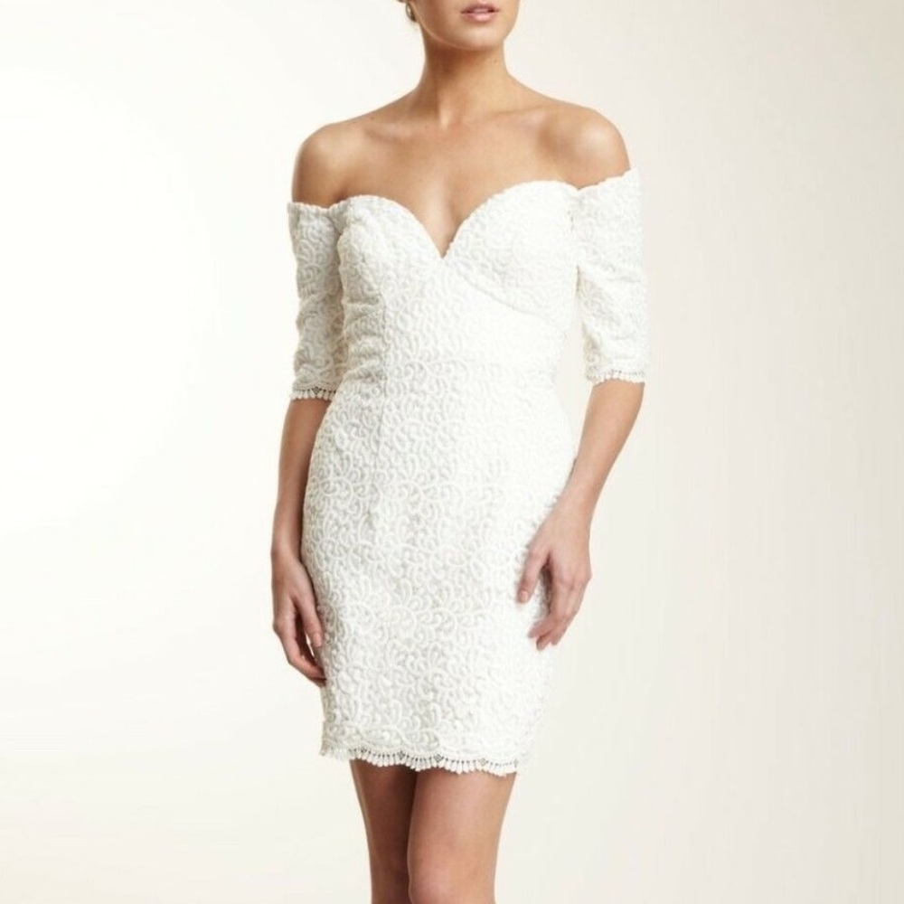 Vicky Tiel Ivory Lace Dress